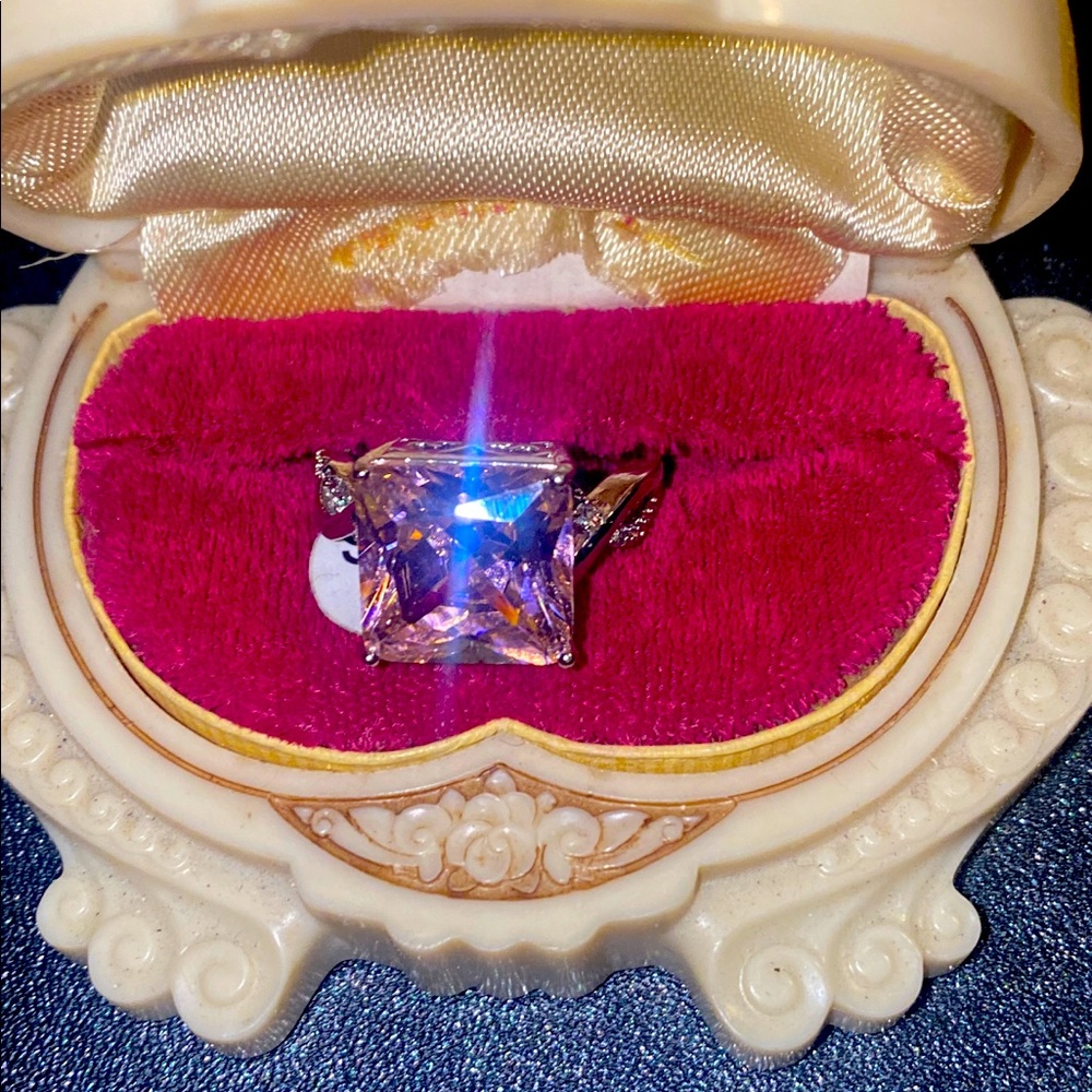 4 KT .PINK LAB DIAMOND 925 sterling silver pave band Celluloid Box!!